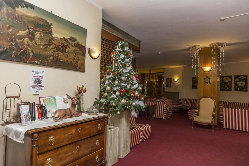 Hotel La Terrazza Sauze D'Oulx Ngoại thất bức ảnh