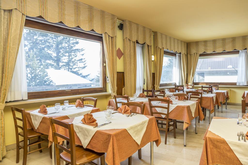 Hotel La Terrazza Sauze D'Oulx Ngoại thất bức ảnh