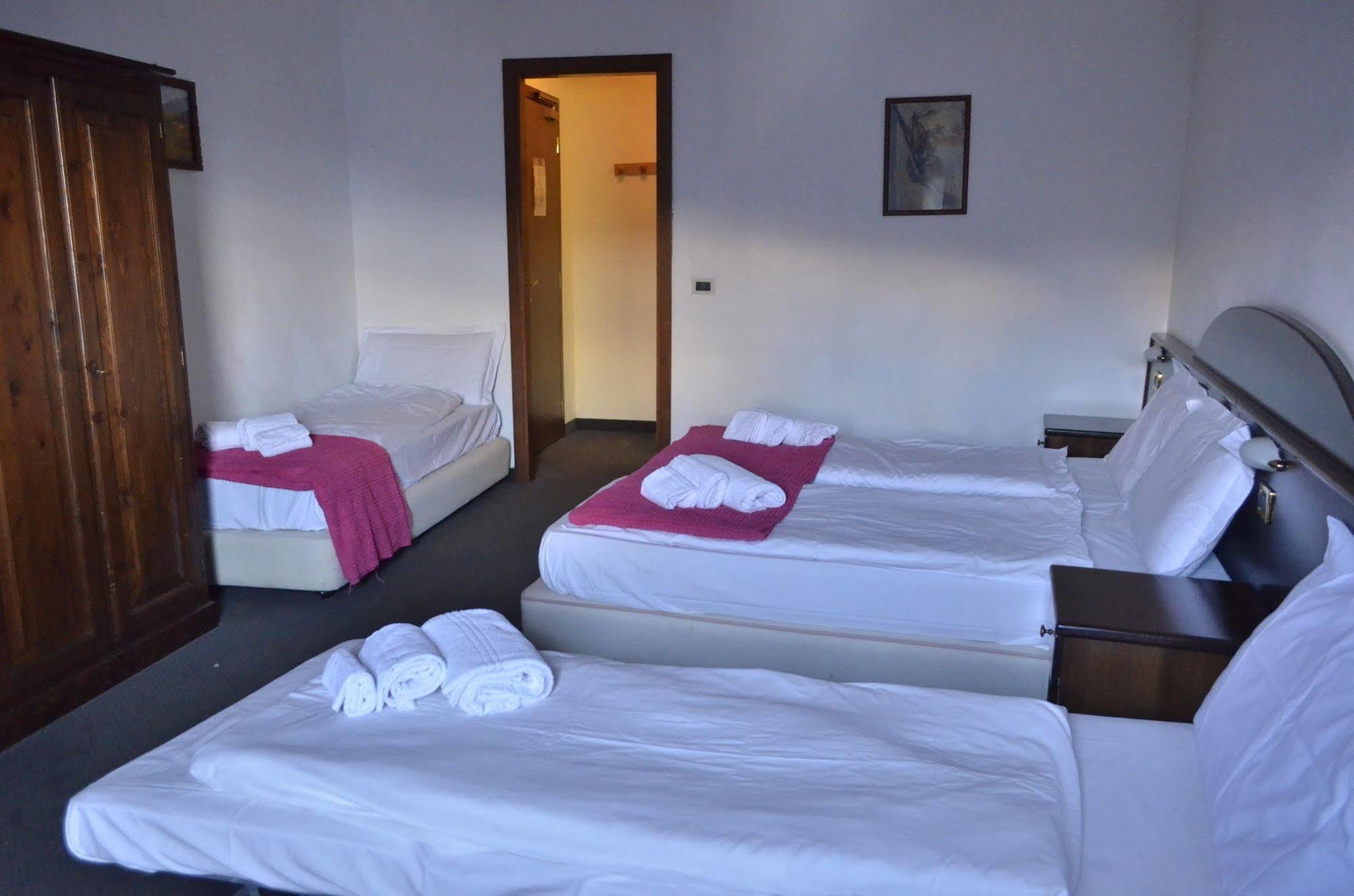 Hotel La Terrazza Sauze D'Oulx Ngoại thất bức ảnh